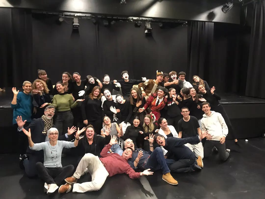 449214044_987207726743479_53355176330225